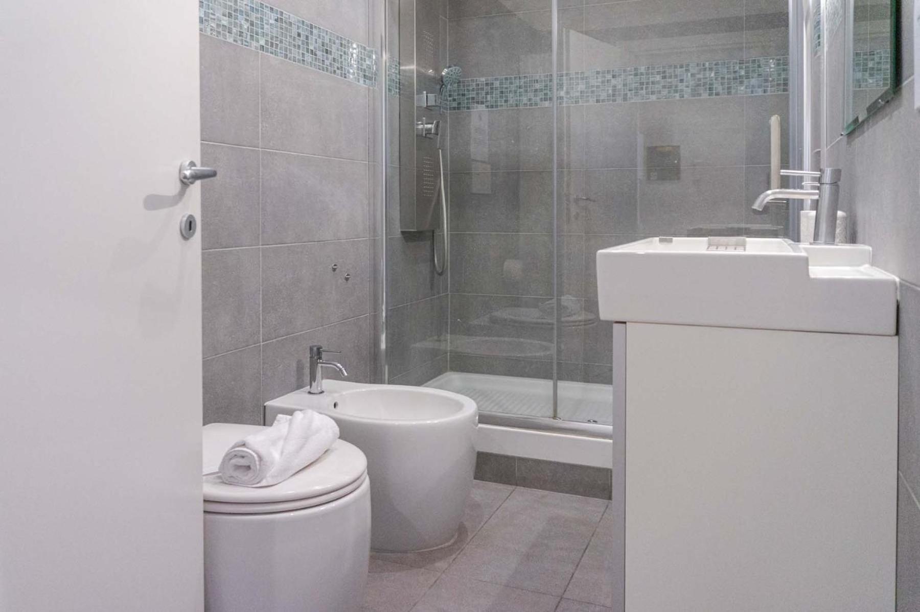 Colosseum Cosy Apartment Close To Metro Roma Ngoại thất bức ảnh