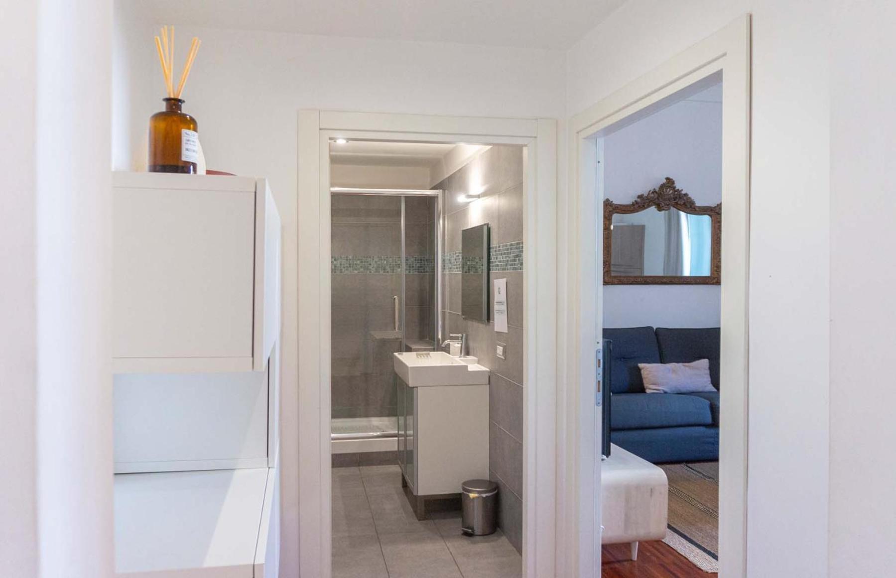 Colosseum Cosy Apartment Close To Metro Roma Ngoại thất bức ảnh